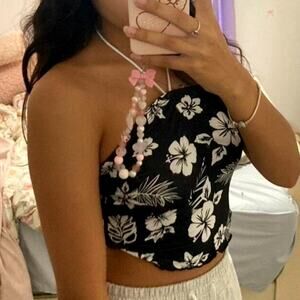 New Small Hibiscus Ruched Halter Neck Sweetheart Crop Top‎ Island Floral Black